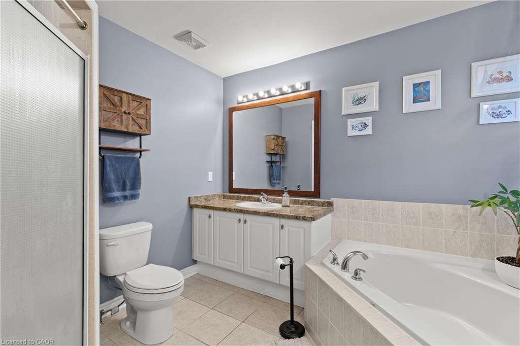 257 Wright Crescent, Niagara-On-The-Lake, ON - Indoor Photo Showing Bathroom