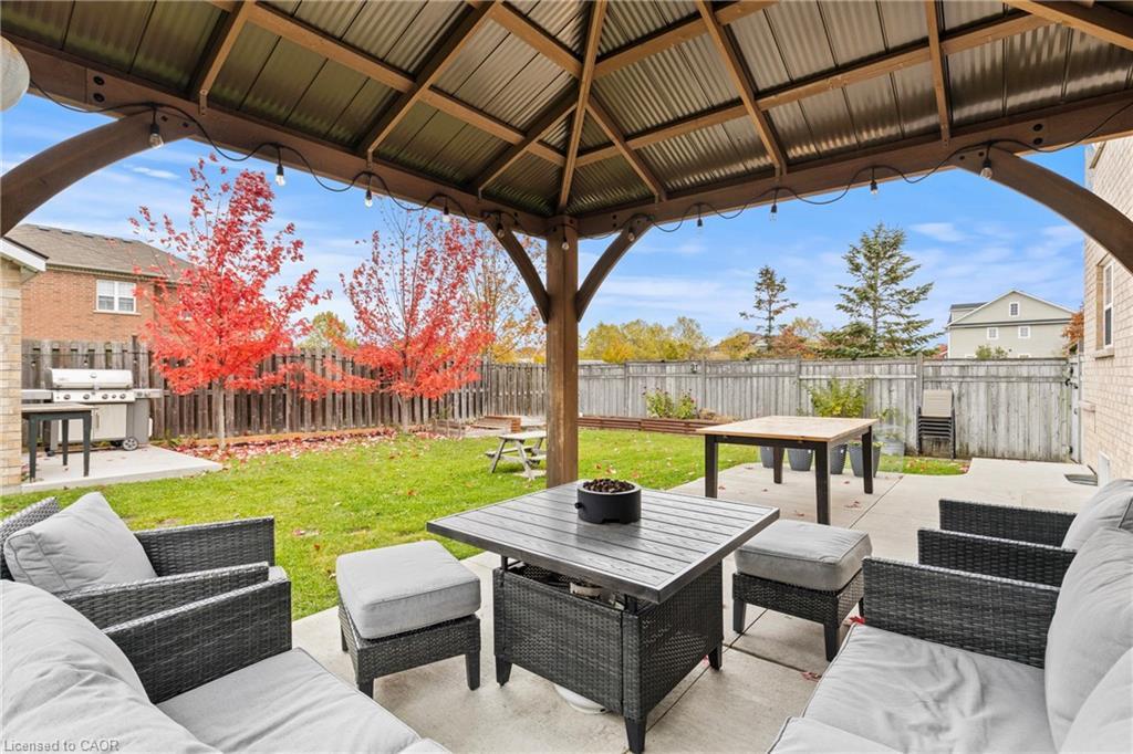 257 Wright Crescent, Niagara-On-The-Lake, ON - Outdoor With Deck Patio Veranda