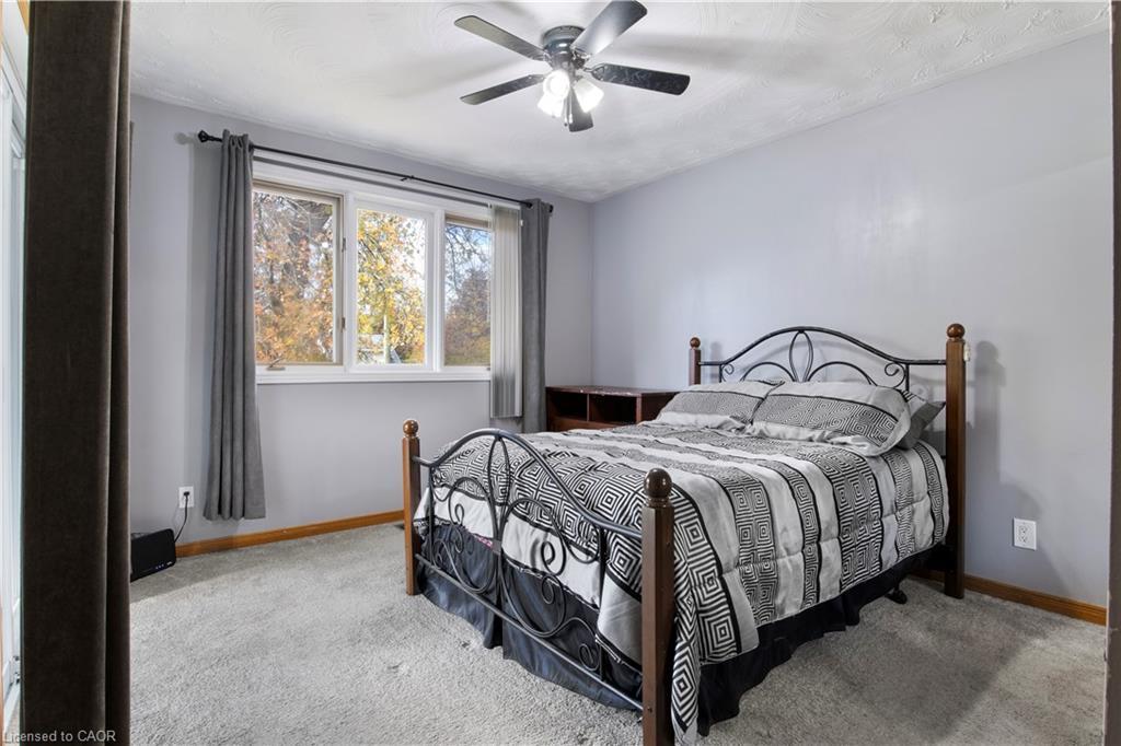 43 Middleton Street, Cambridge, ON - Indoor Photo Showing Bedroom