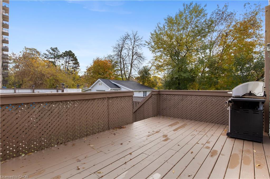 43 Middleton Street, Cambridge, ON - Outdoor With Deck Patio Veranda