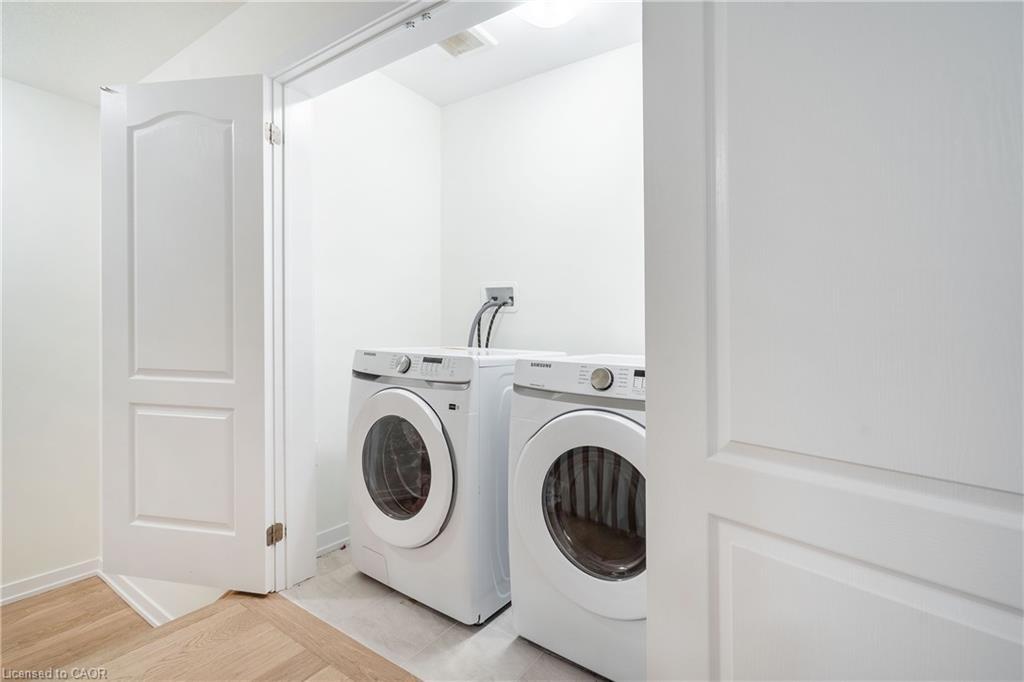 57 Monteith Drive, Brantford, ON - Indoor Photo Showing Laundry Room