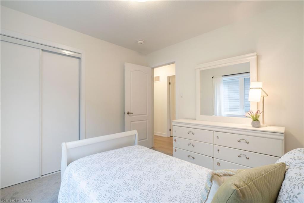 57 Monteith Drive, Brantford, ON - Indoor Photo Showing Bedroom