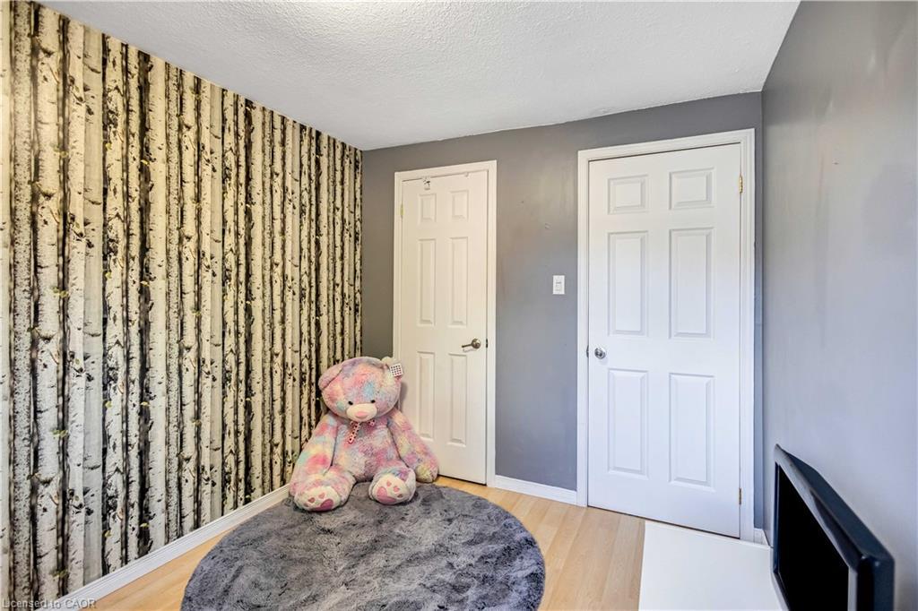 15-1396 Upper Ottawa Street, Hamilton, ON - Indoor