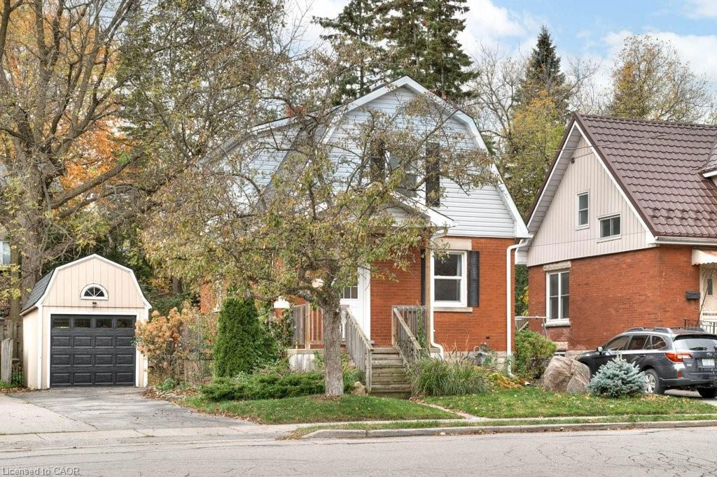 136 Alma Street N, Guelph, ON - Outdoor