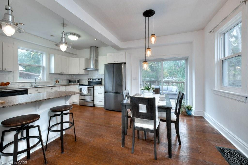 136 Alma Street N, Guelph, ON - Indoor