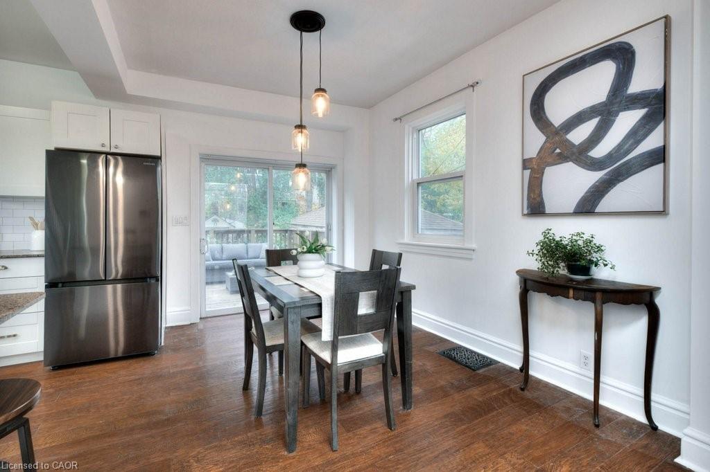 136 Alma Street N, Guelph, ON - Indoor Photo Showing Other Room