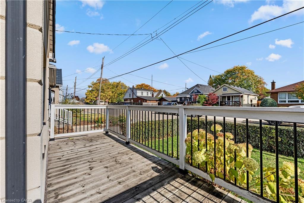 233 Normanhurst Avenue, Hamilton, ON - Outdoor With Deck Patio Veranda With Exterior