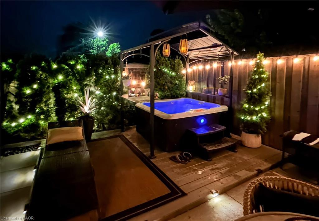 30-6 Atessa Drive, Hamilton, ON - Outdoor