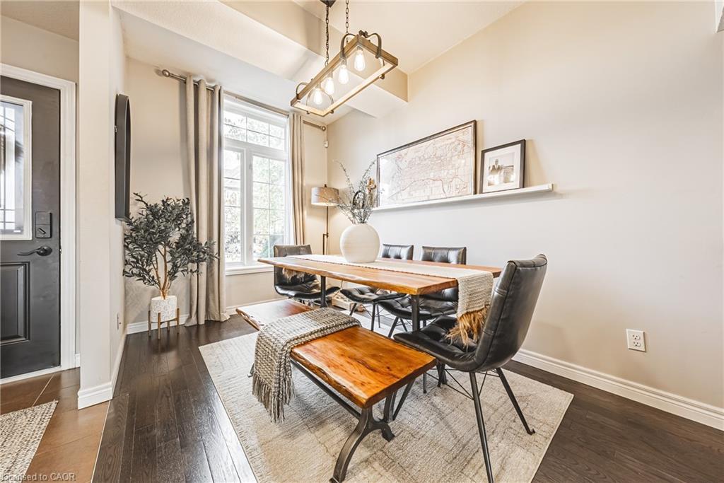 30-6 Atessa Drive, Hamilton, ON - Indoor Photo Showing Dining Room