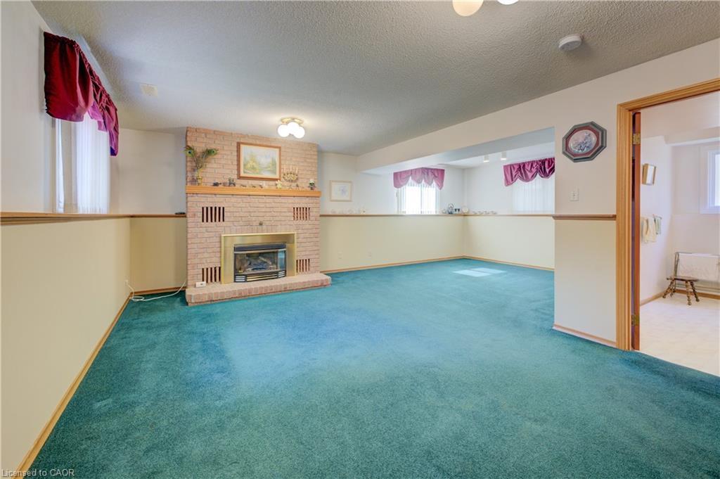 489 Northlake Drive, Waterloo, ON - Indoor With Fireplace