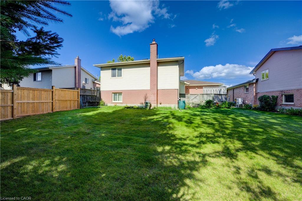 489 Northlake Drive, Waterloo, ON - Outdoor