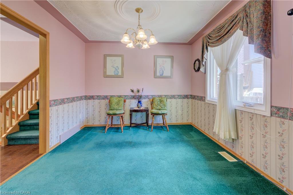 489 Northlake Drive, Waterloo, ON - Indoor Photo Showing Other Room