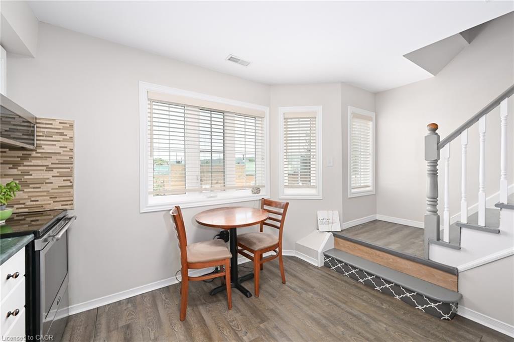 209-511 Highway 8 Street, Stoney Creek, ON - Indoor