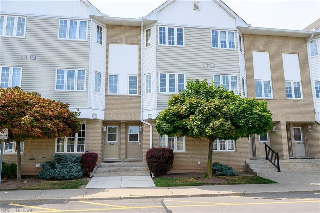 209-511 Highway 8 Street, Stoney Creek, ON - Outdoor With Facade