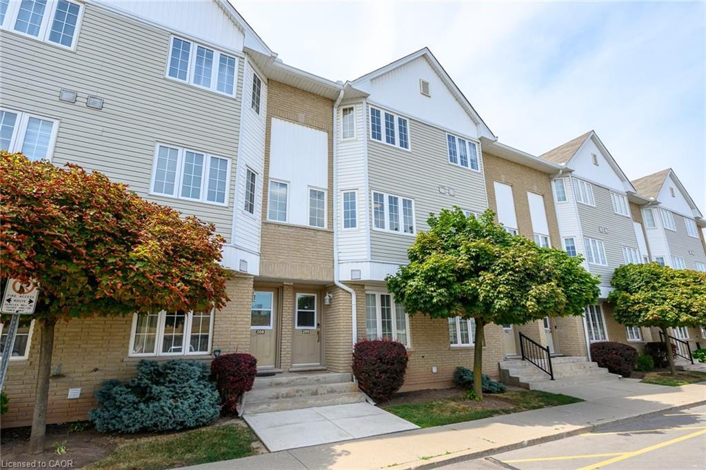 209-511 Highway 8 Street, Stoney Creek, ON - Outdoor With Facade