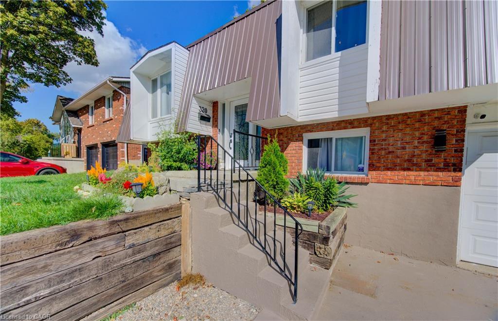 320 Country Hill Drive, Kitchener, ON - Outdoor