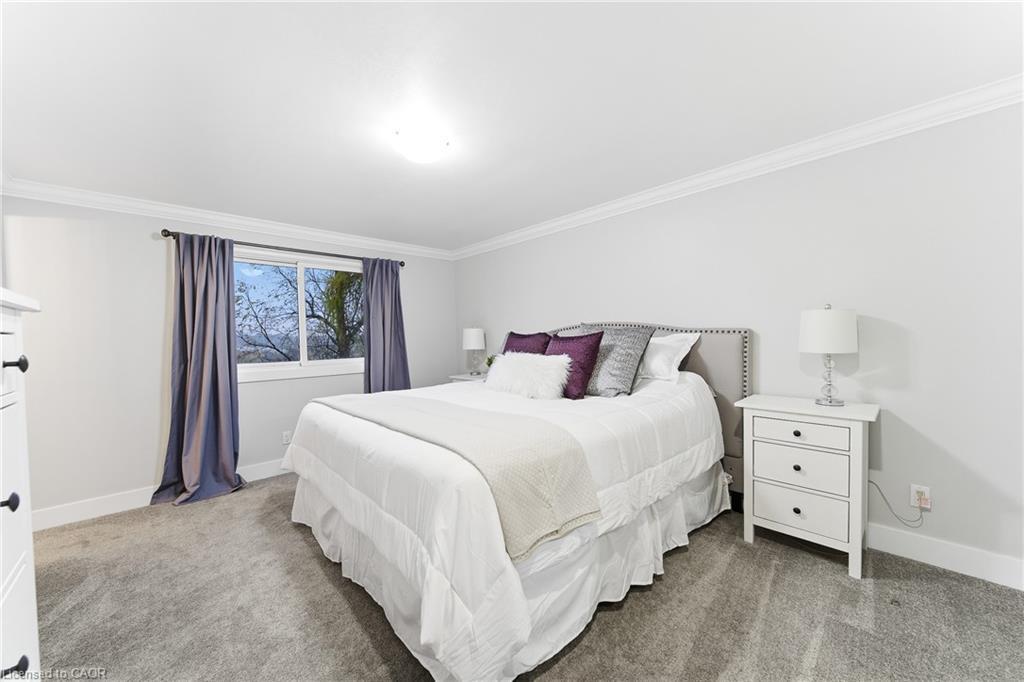 23 Stonegate Drive, Kitchener, ON - Indoor Photo Showing Bedroom