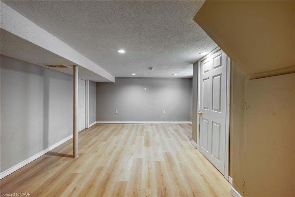 Basement-2100 Brampton Street, Hamilton, ON - Indoor Photo Showing Other Room