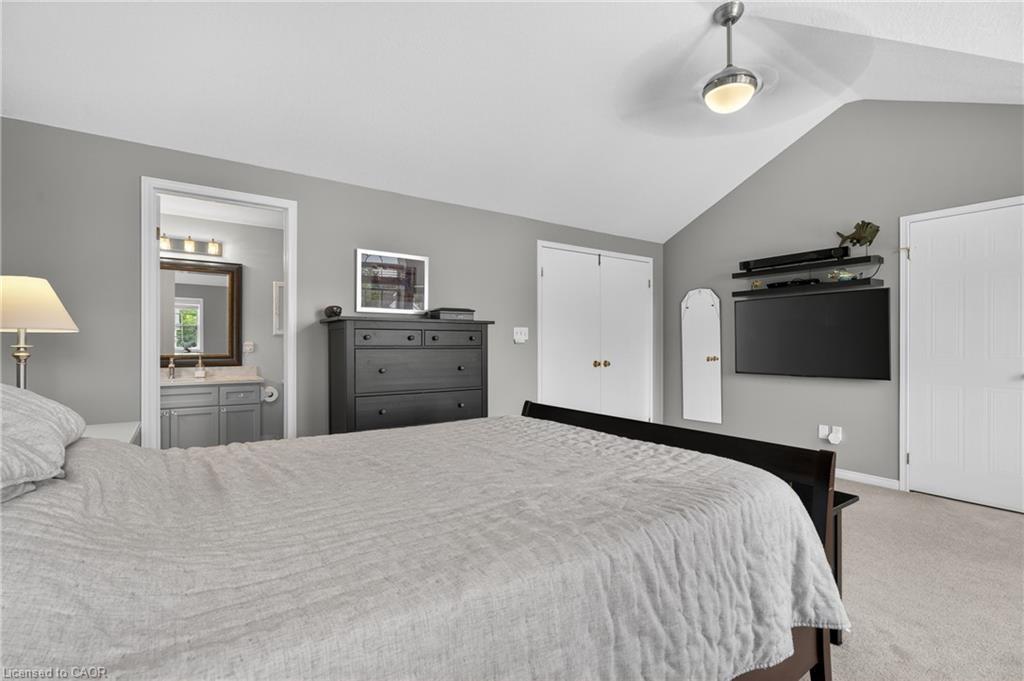 517 Thornview Place, Waterloo, ON - Indoor Photo Showing Bedroom