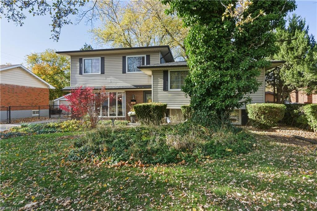 5373 Spruce Avenue, Burlington, ON - Outdoor