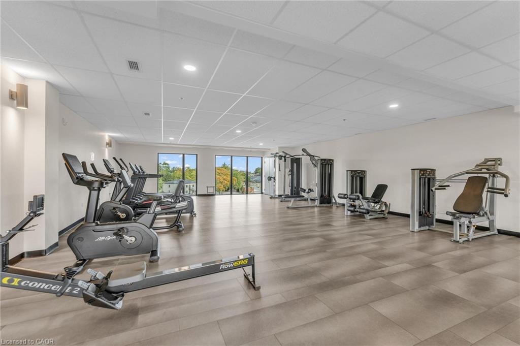 231-50 Herrick Avenue, St. Catharines, ON - Indoor Photo Showing Gym Room