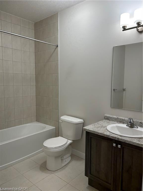 20 Grey Fox Lane, Simcoe, ON - Indoor Photo Showing Bathroom