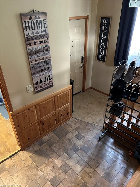 7760 3 Highway W, Dunnville, ON - Indoor Photo Showing Other Room