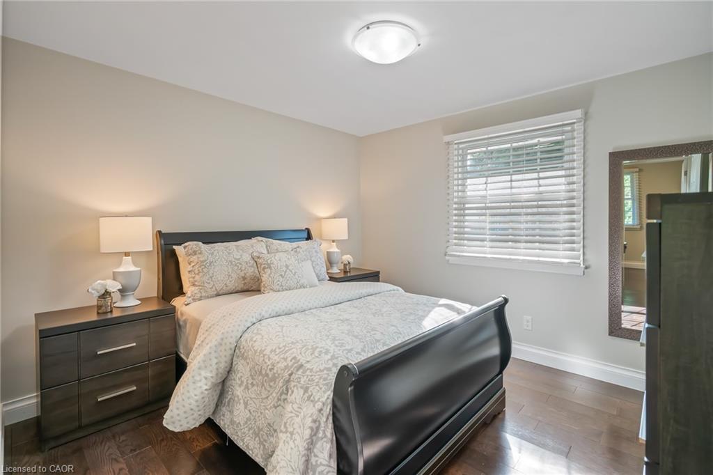 4 Upper Canada Drive, St. Catharines, ON - Indoor Photo Showing Bedroom