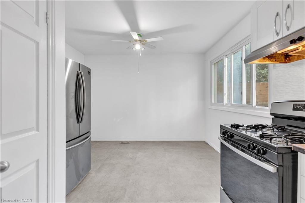 48 Luscombe Street, Hamilton, ON - Indoor Photo Showing Other Room