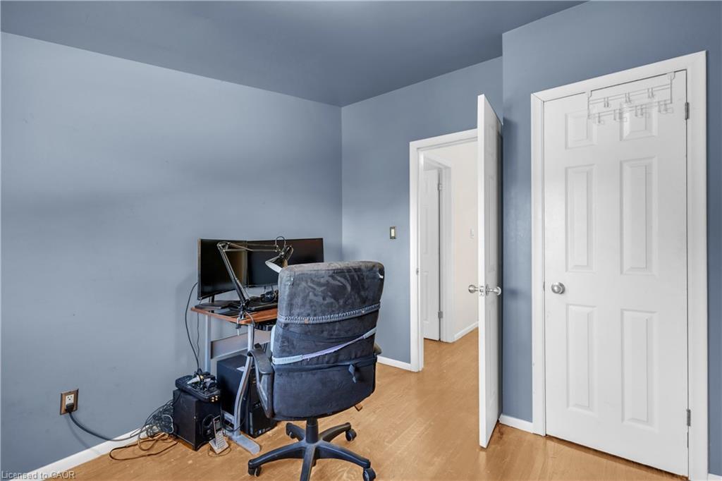 48 Luscombe Street, Hamilton, ON - Indoor