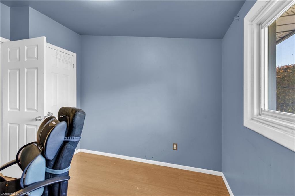 48 Luscombe Street, Hamilton, ON - Indoor