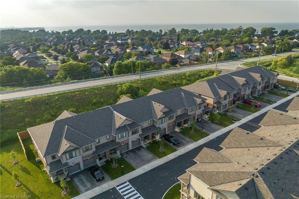 24-27 Rachel Drive, Stoney Creek, ON - Outdoor With View