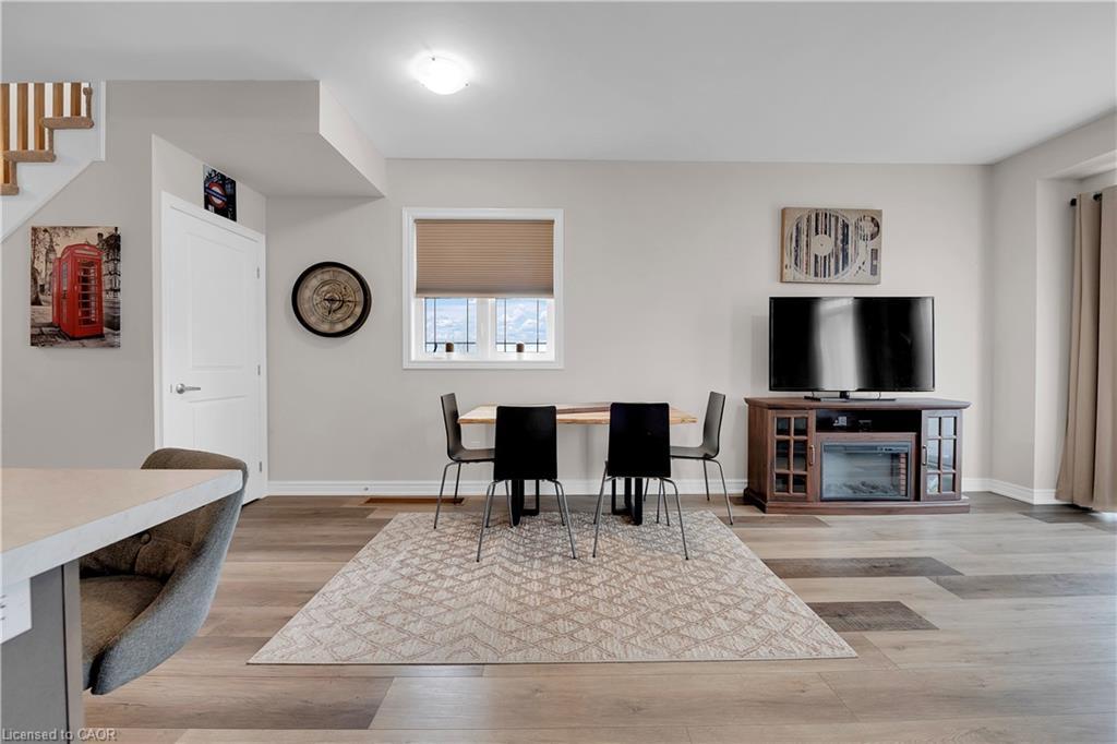 24-27 Rachel Drive, Stoney Creek, ON - Indoor Photo Showing Other Room