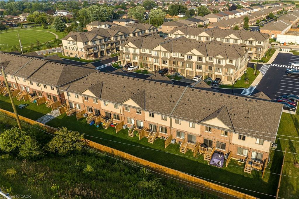 24-27 Rachel Drive, Stoney Creek, ON - Outdoor