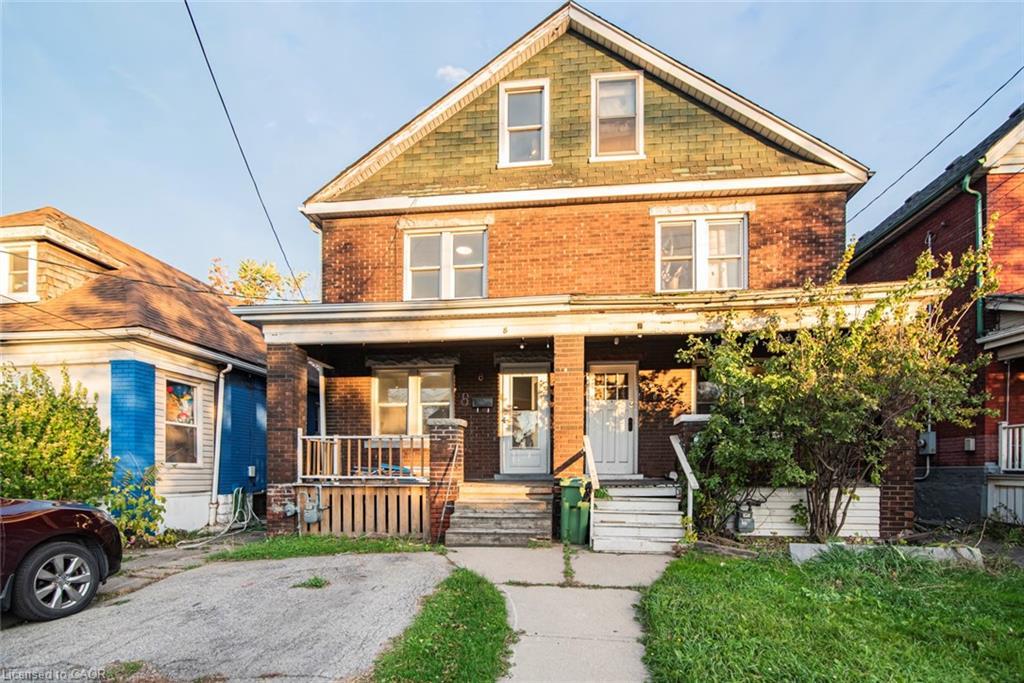 8 Leeds Street, Hamilton, ON - Outdoor With Deck Patio Veranda With Facade
