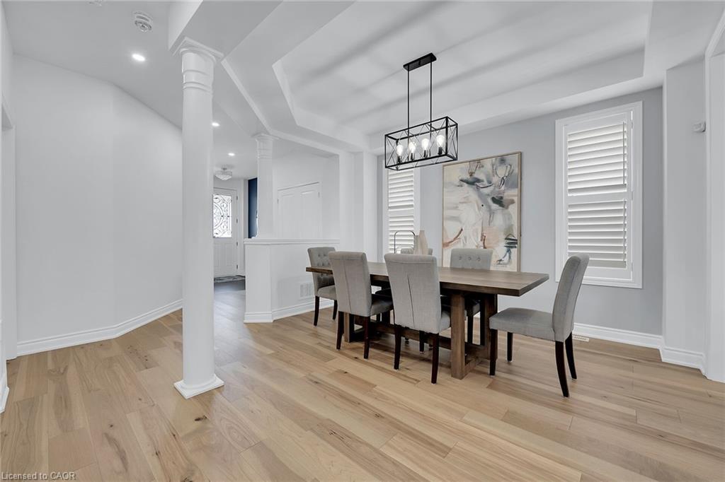 78 Chaumont Drive, Stoney Creek, ON - Indoor Photo Showing Dining Room