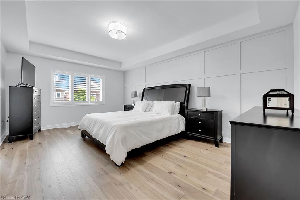 78 Chaumont Drive, Stoney Creek, ON - Indoor Photo Showing Bedroom