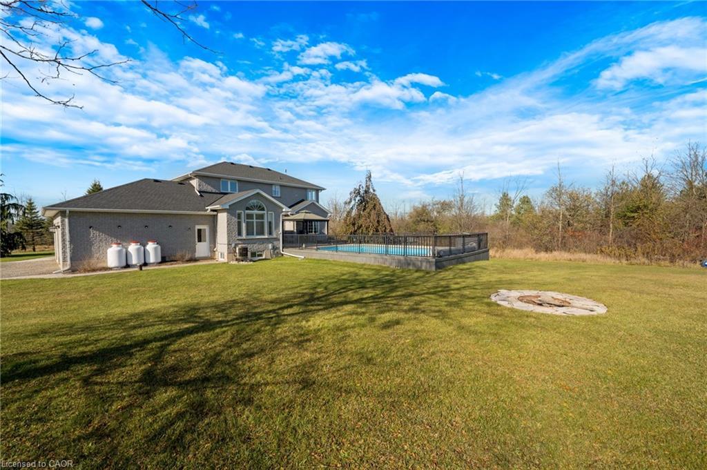 1295 Sheffield Road, Cambridge, ON - Outdoor