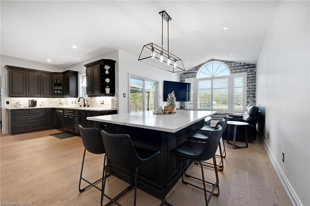 1295 Sheffield Road, Cambridge, ON - Indoor