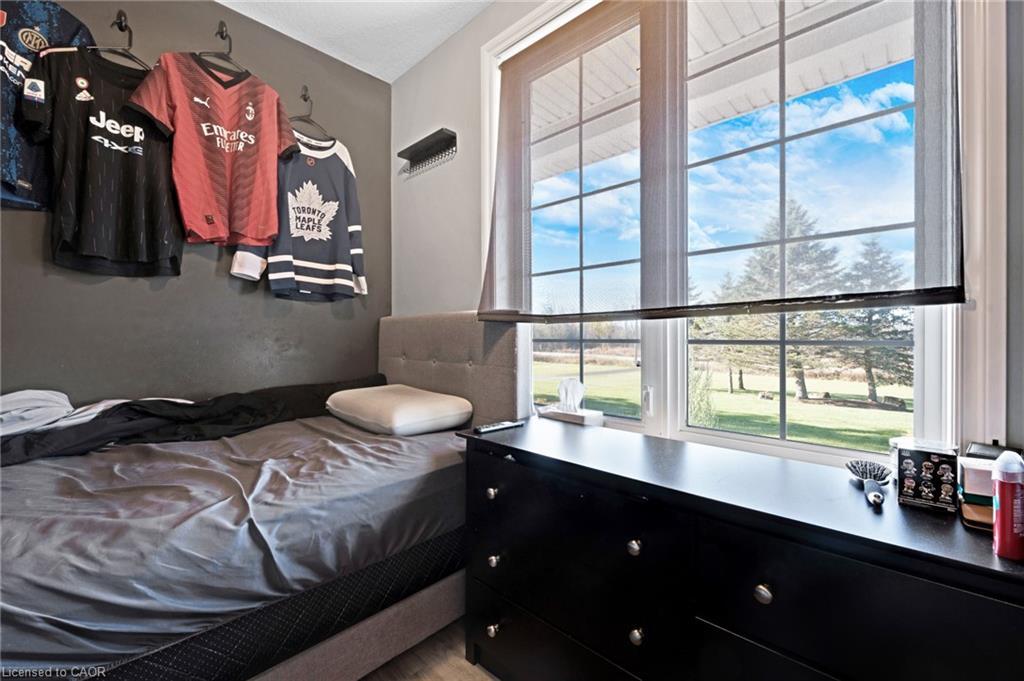 1295 Sheffield Road, Cambridge, ON - Indoor Photo Showing Bedroom