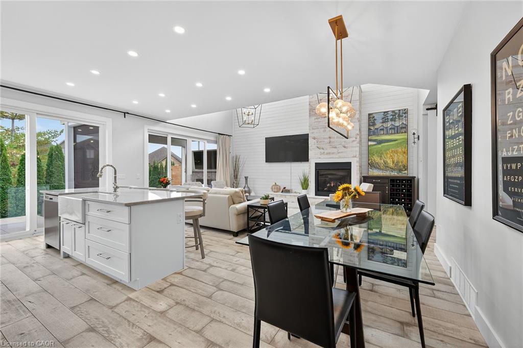 21-80 New Lakeshore Road, Port Dover, ON - Indoor