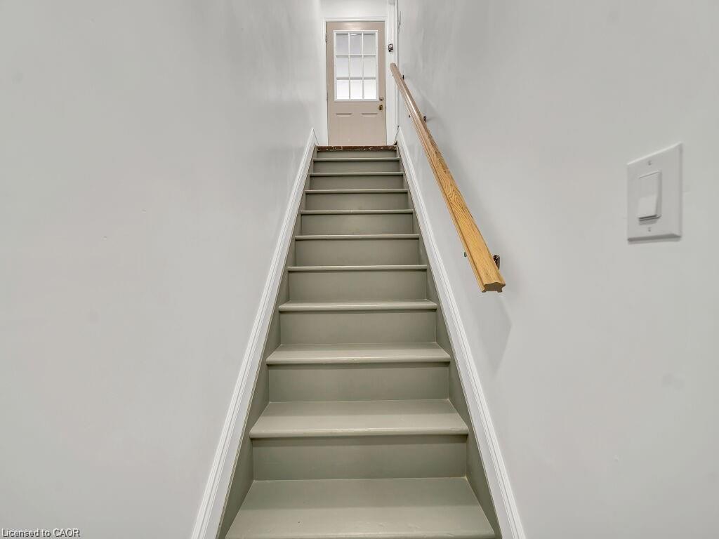 34 Belwood Crescent, Kitchener, ON - Indoor Photo Showing Other Room