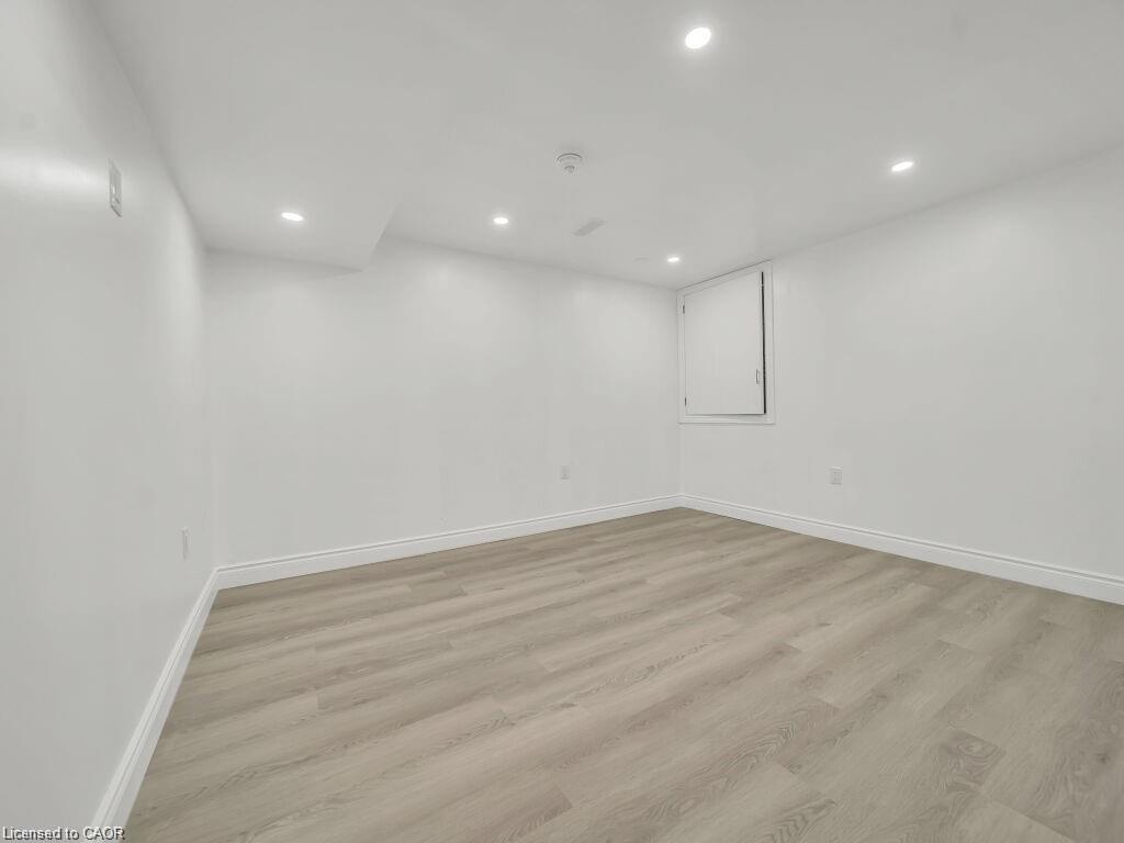 34 Belwood Crescent, Kitchener, ON - Indoor Photo Showing Other Room