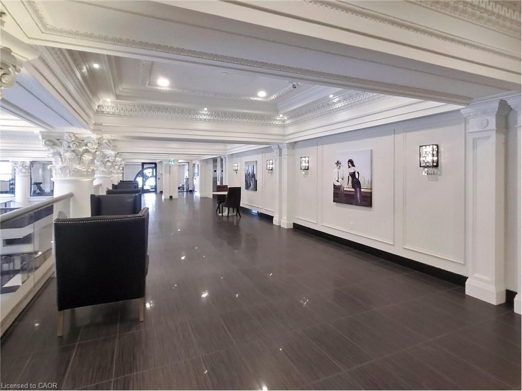 606-112 King Street E, Hamilton, ON - Indoor Photo Showing Other Room