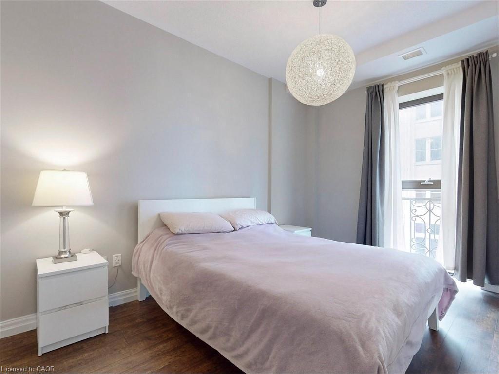 606-112 King Street E, Hamilton, ON - Indoor Photo Showing Bedroom
