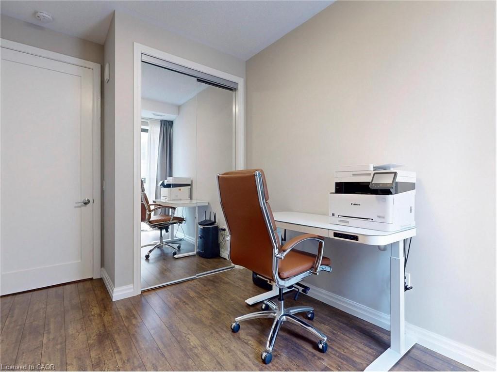 606-112 King Street E, Hamilton, ON - Indoor Photo Showing Office