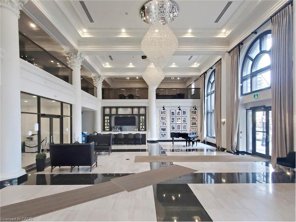 606-112 King Street E, Hamilton, ON - Indoor Photo Showing Other Room