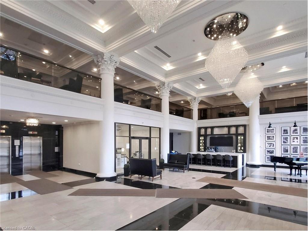 606-112 King Street E, Hamilton, ON - Indoor Photo Showing Other Room