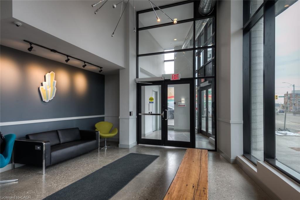 1310-1 Victoria Street S, Kitchener, ON - Indoor Photo Showing Other Room