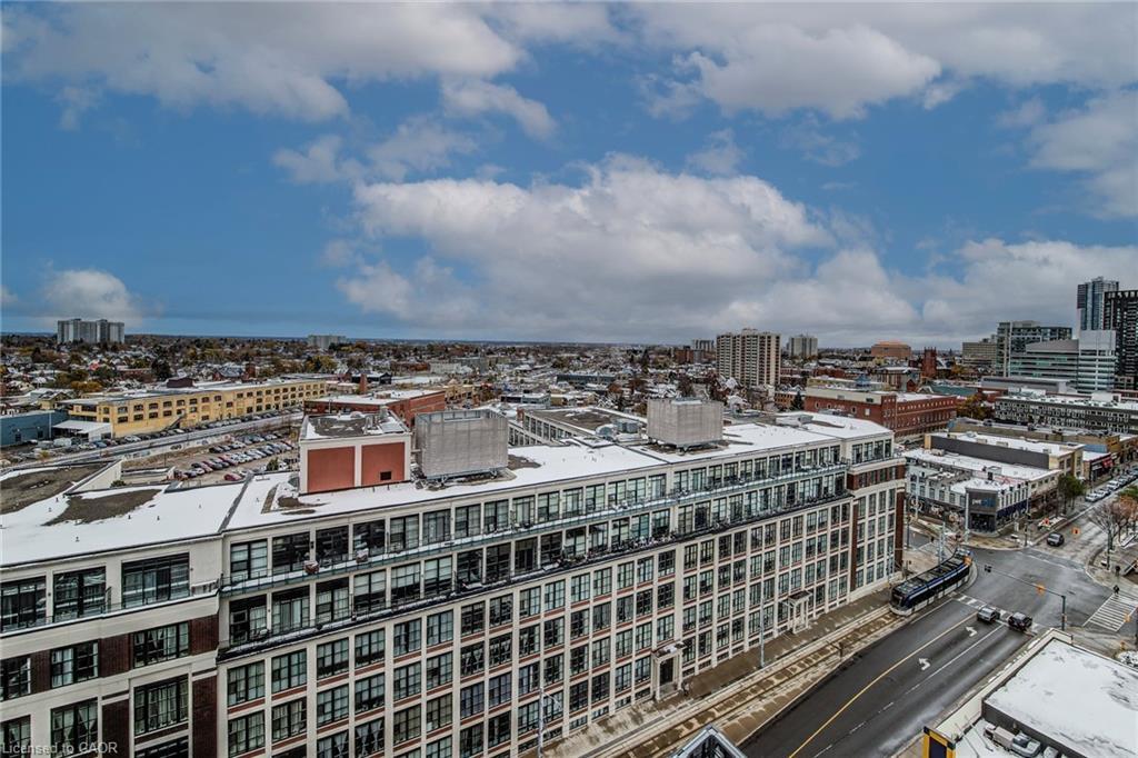 1310-1 Victoria Street S, Kitchener, ON - Outdoor With View